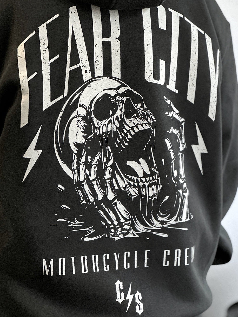 FEAR CITY REAPER – Detailansicht des Reaper-Prints auf schwarzer Motorradbekleidung