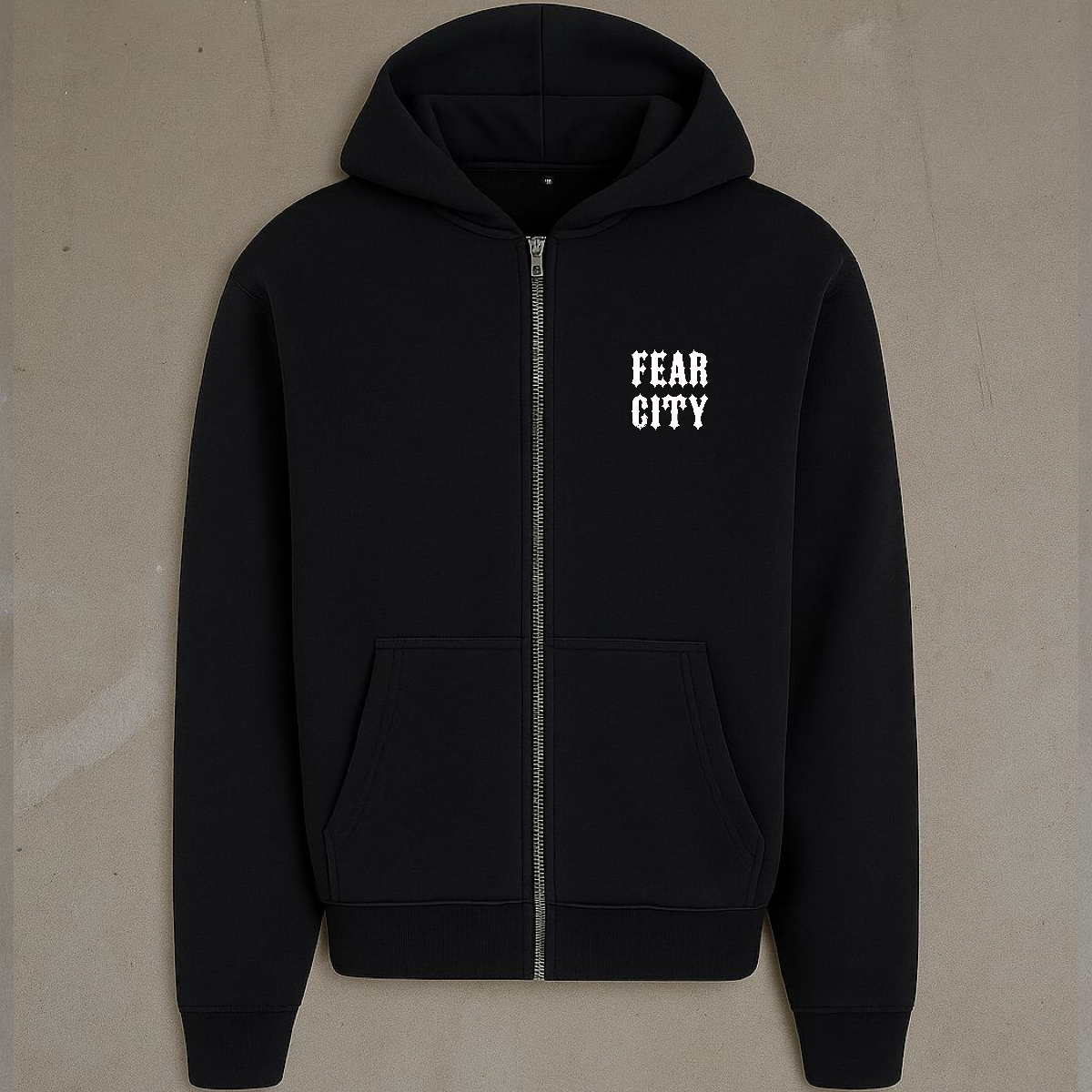 Fear City Heavy Typo Zipper Schwarz - Streetwear mit Typo Print für Biker