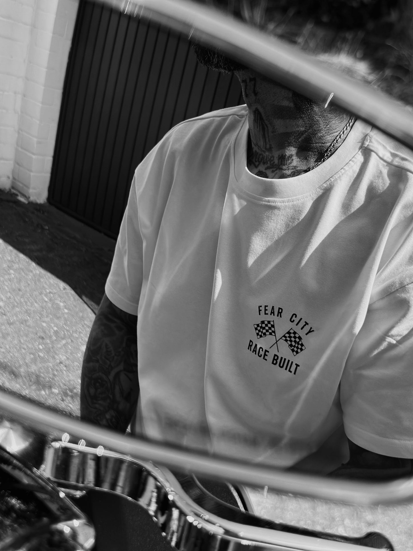RACE BUILT TEE